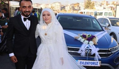 Gelinliğini Emine Erdoğan’ın diktirdiği depremzede çift dünyaevine girdi! Bana bir anne üzere…