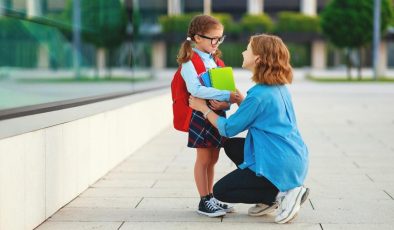 Okulun birinci günü çocuklara nasıl davranılmalı?